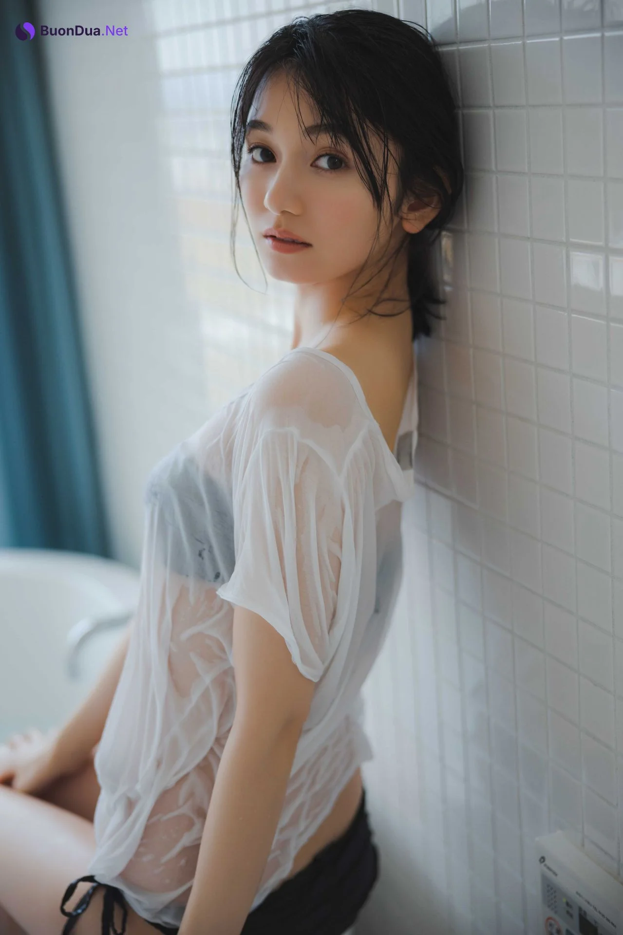 Fuuka Kumazawa 熊澤風花, ＦＲＩＤＡＹデジタル写真集 『二十歳になったから』 Set.02 - Photo 8