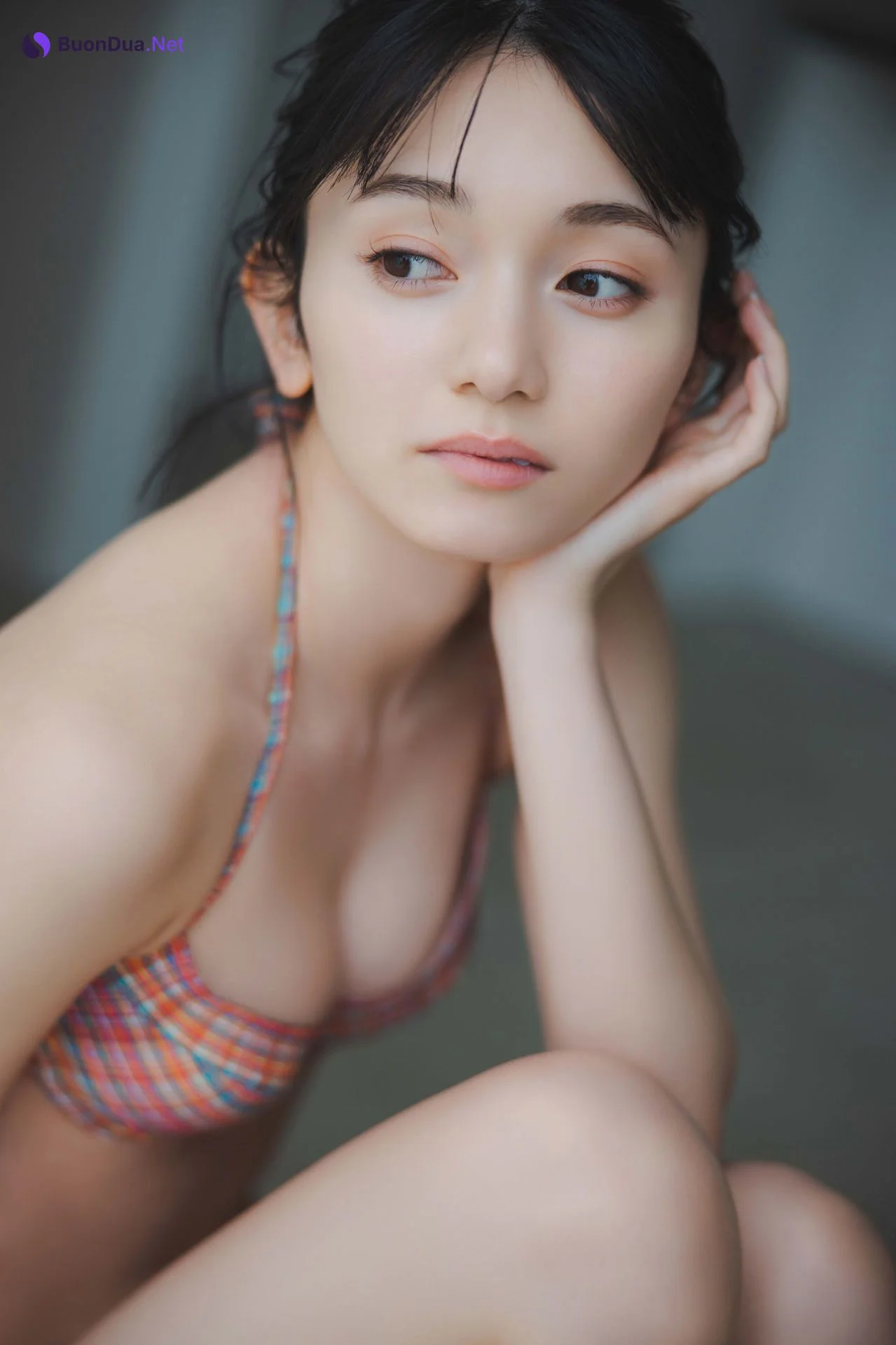 Fuuka Kumazawa 熊澤風花, ＦＲＩＤＡＹデジタル写真集 『二十歳になったから』 Set.03 - Photo 11