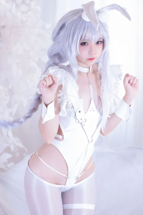 G44不会受伤 Cosplay 碧蓝航线 恶毒皮肤 懒懒的白兔