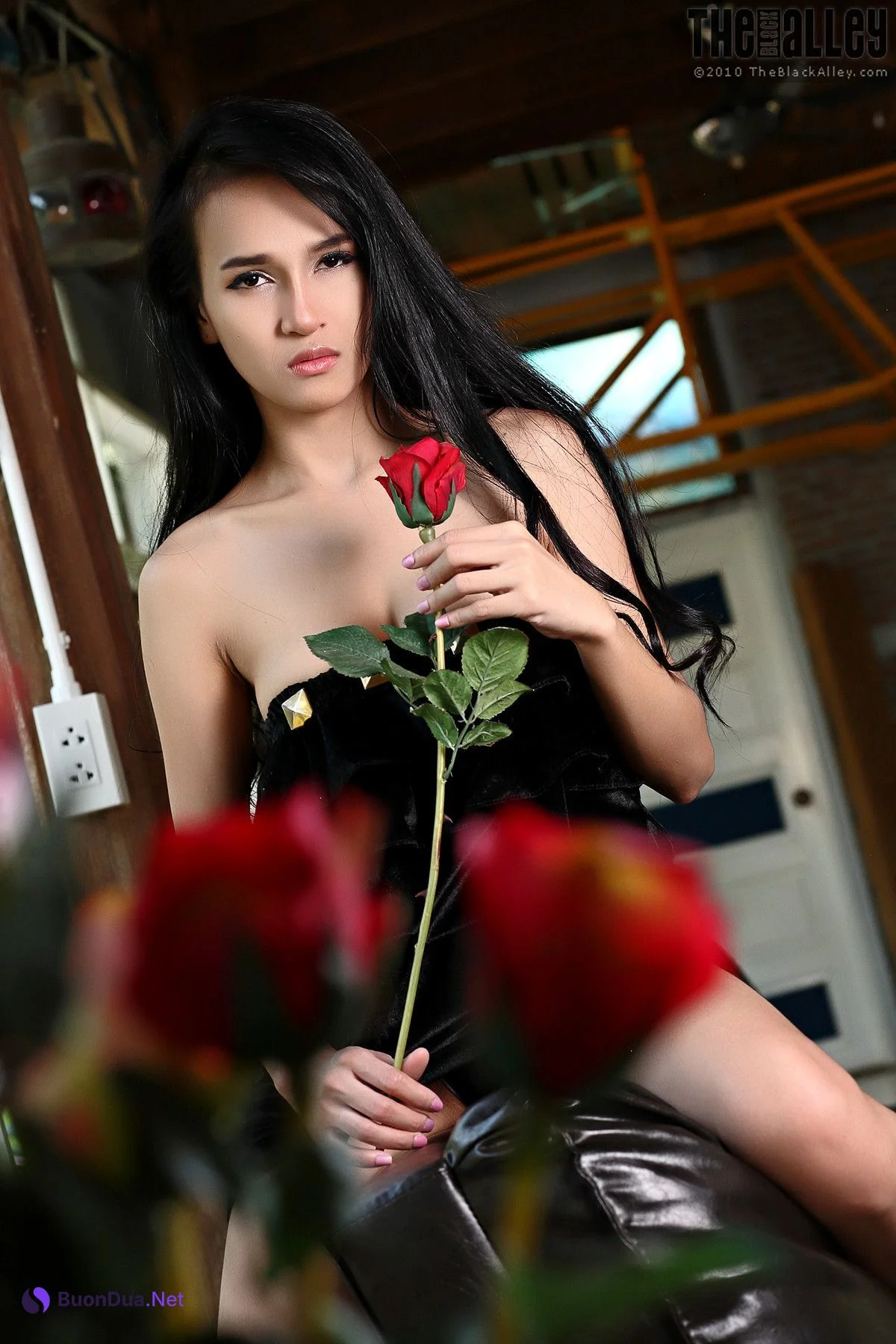 Ginny The Black Alley Photobook Set.12 - Photo 7