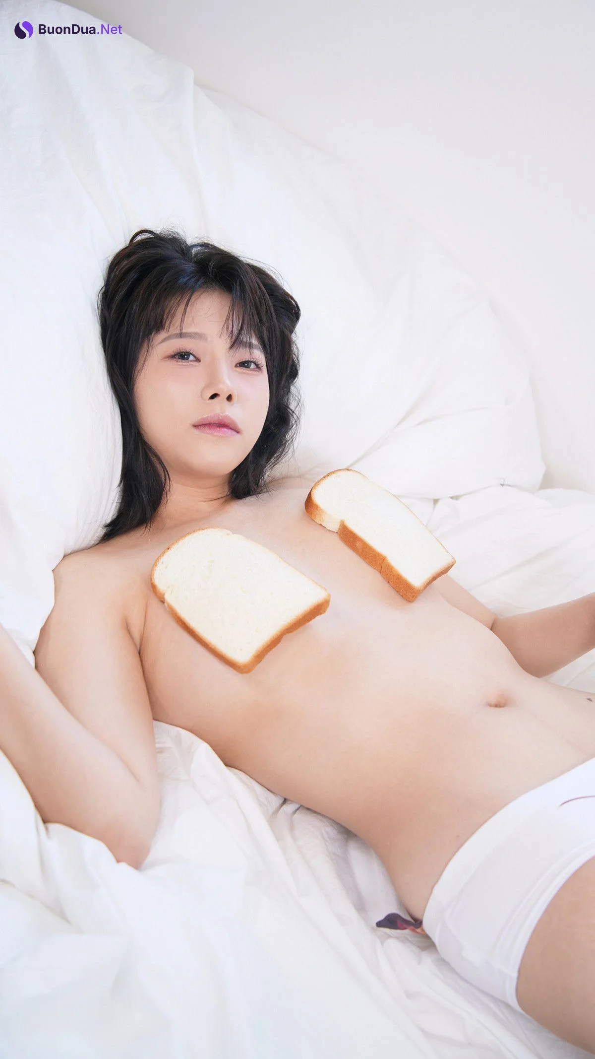 Haeppoyan 해뽀얀, PhotoBook ‘Girlfriend On The Bed’ Set.03 - Photo 19