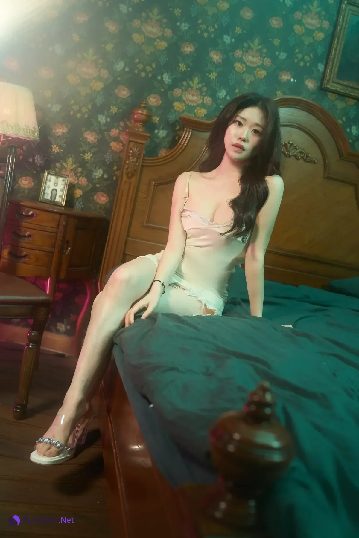 HaEun 하은, Photobook 「Fair Skin」 - Photo 15