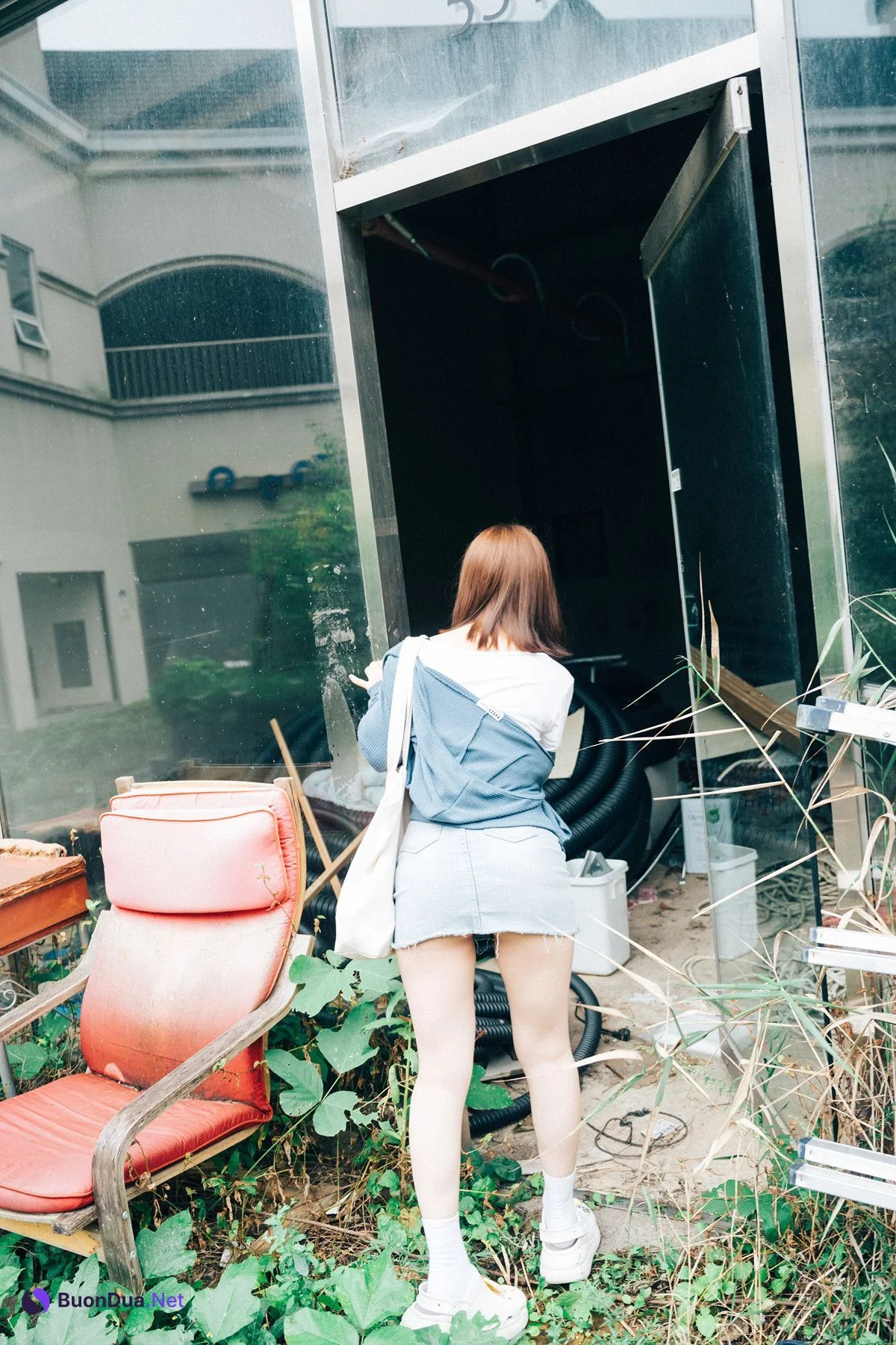 Han Yeri 한예리, Loozy ‘Enjoying Outdoor’ Set.03 - Photo 9