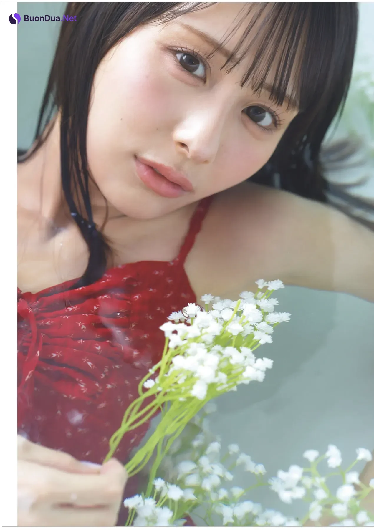 Hana Ogi 尾木波菜, Weekly Playboy 2025 No.42-43 (週刊プレイボーイ 2025年42-43号) - Photo 5