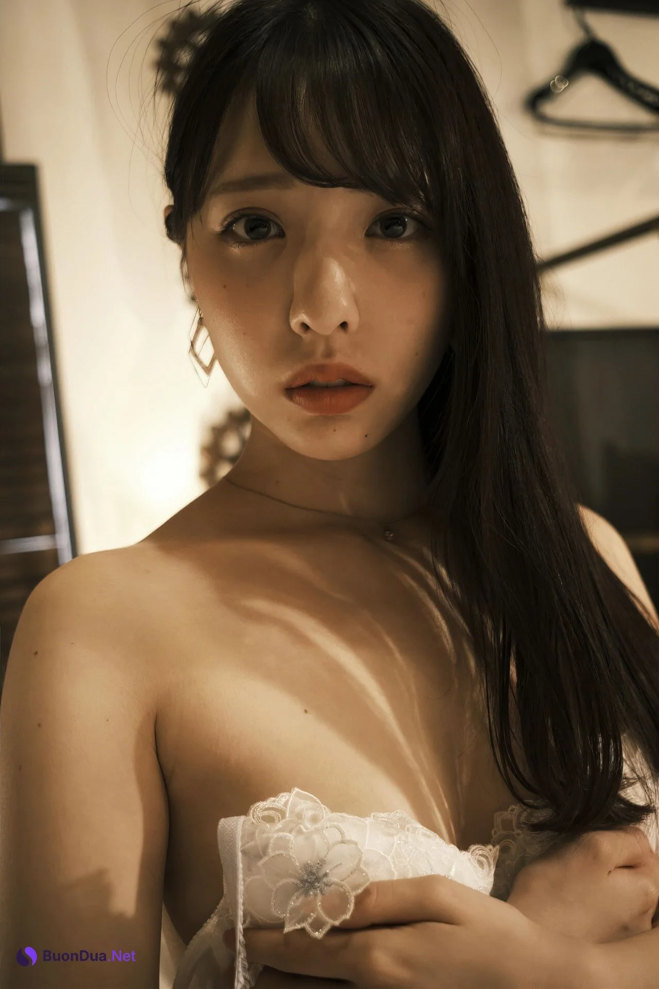 Hana Shirato 白桃はな, ヌードインタビュー写真集 [Shucky７] - 写真 18