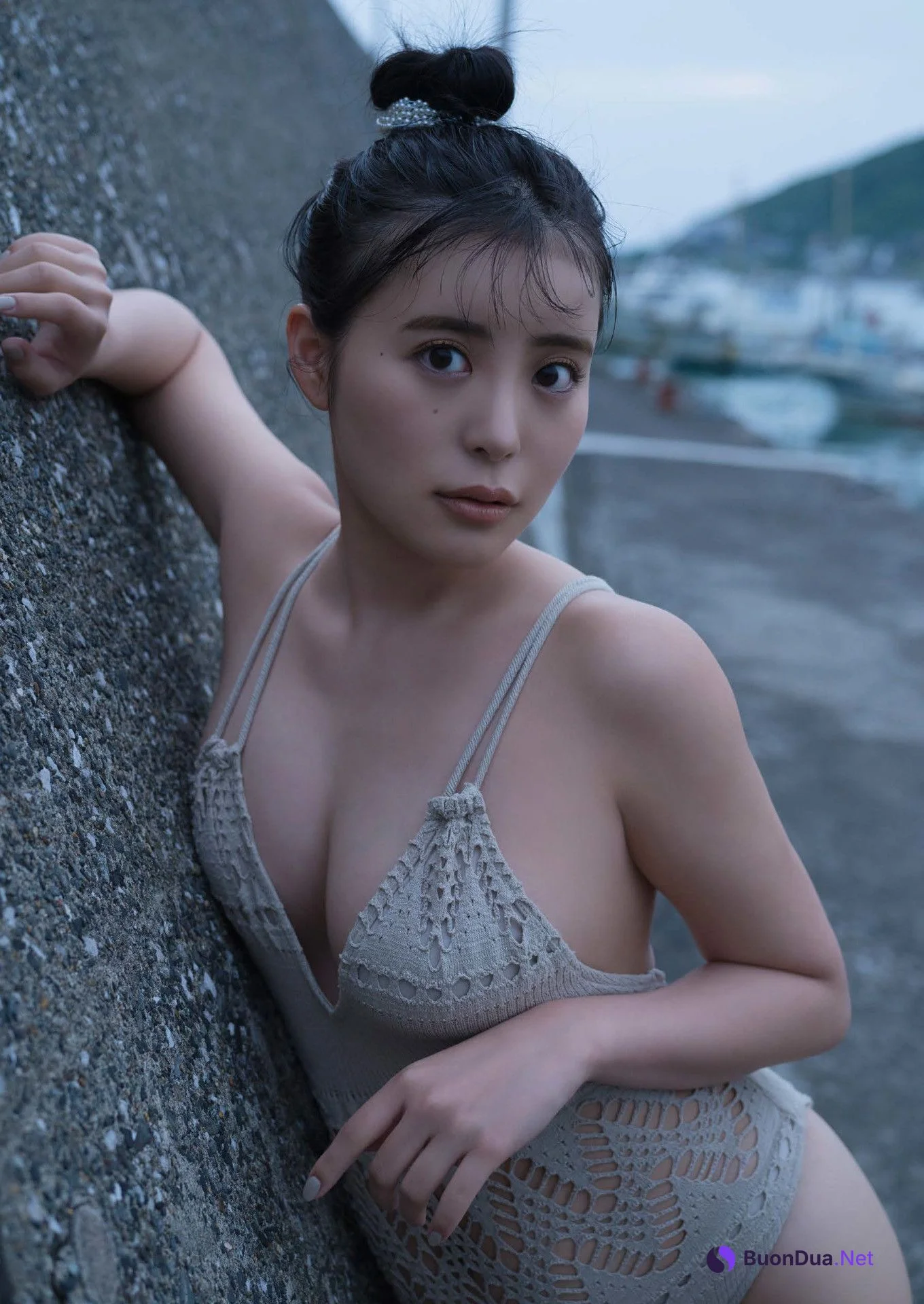 Hana Takeuchi 竹内花, 写真集 サンプル版 あの時、あの場所で - Photo 3