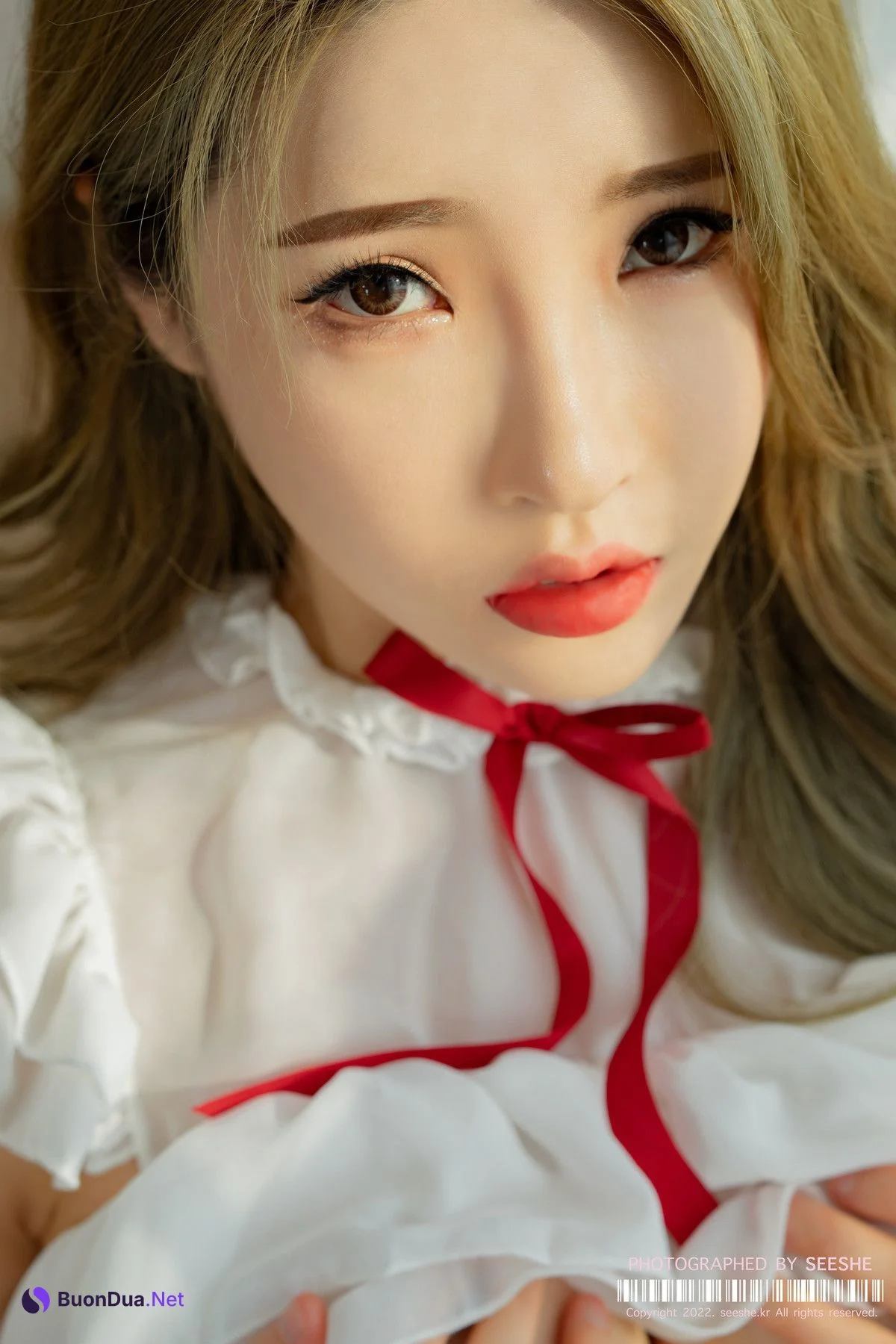 Hanna 한나, SEESHE Chapter.03 Photobook Set.01 - Photo 9