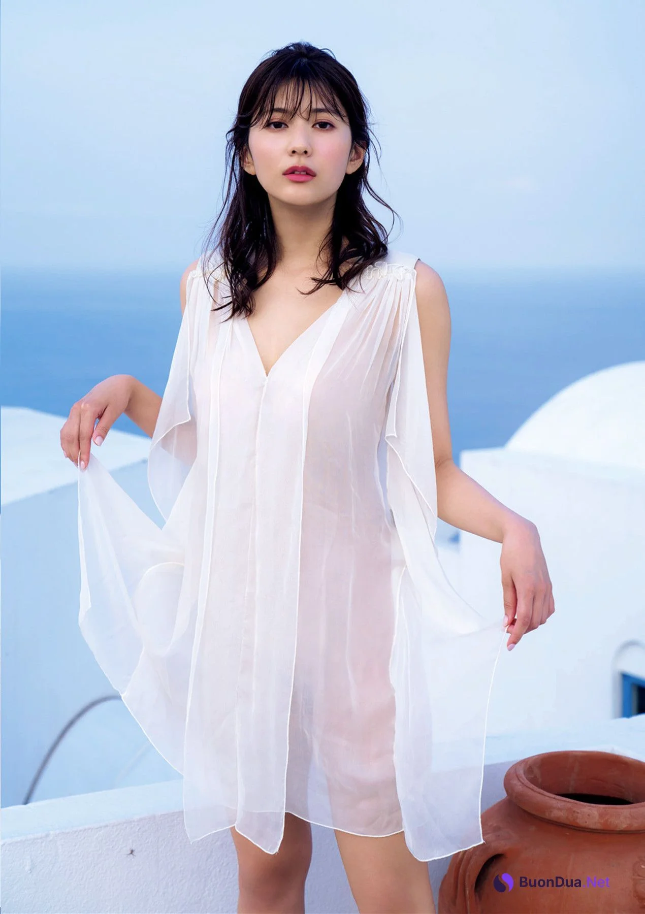 Haruka Arai 新井遥, 1st写真集 ‘Far Away’ Set.03 - Photo 2