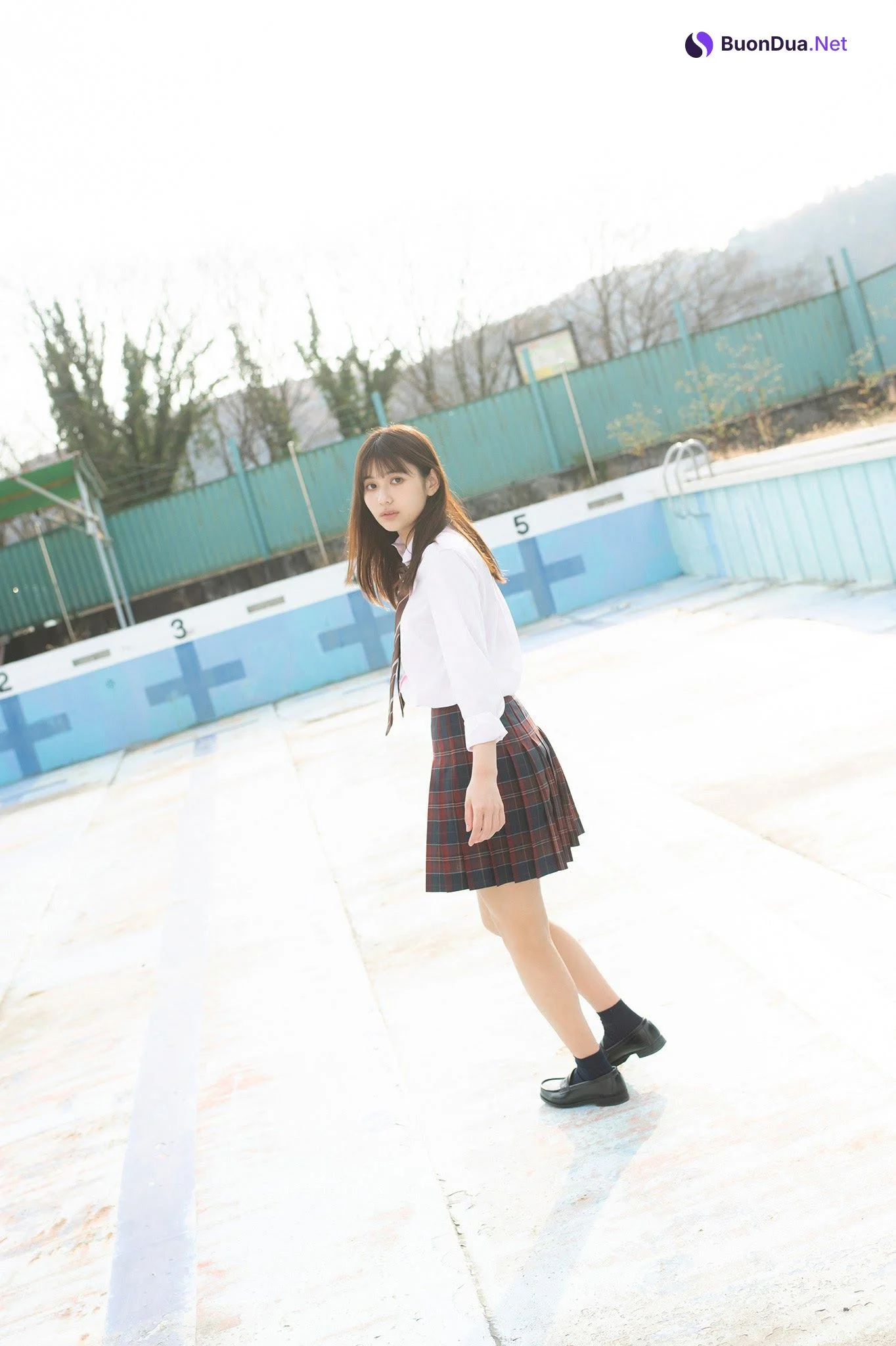 Haruka Arai 新井遥, ヤンマガWeb 新井遥inスクールガール 青山裕企が撮るミスマガ2020 Set.01 - Photo 2