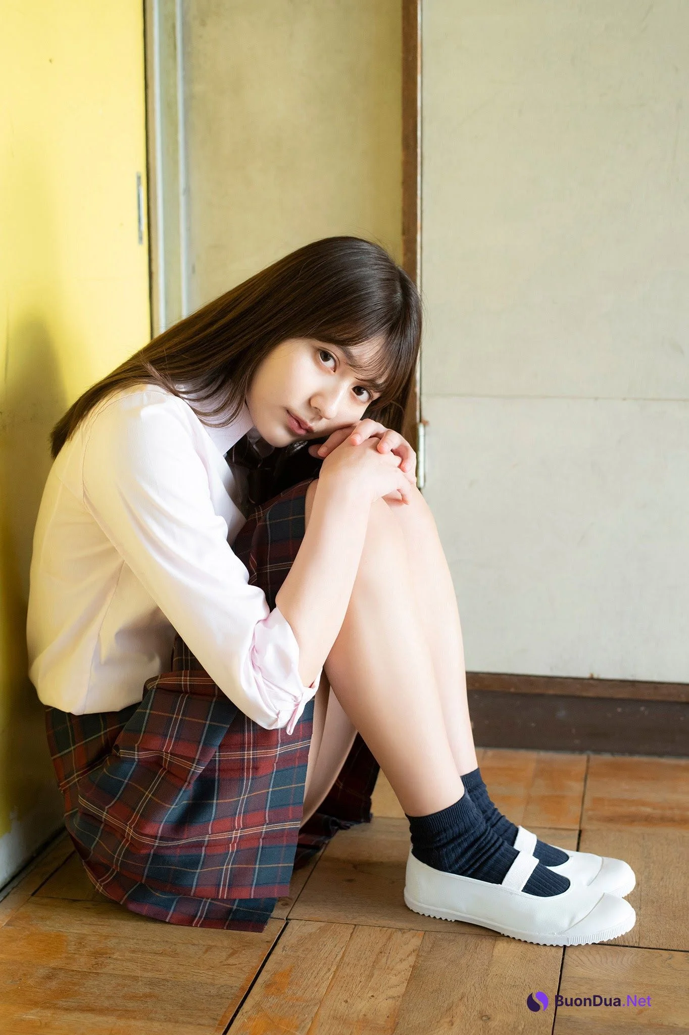 Haruka Arai 新井遥, ヤンマガWeb 新井遥inスクールガール 青山裕企が撮るミスマガ2020 Set.01 - Photo 4