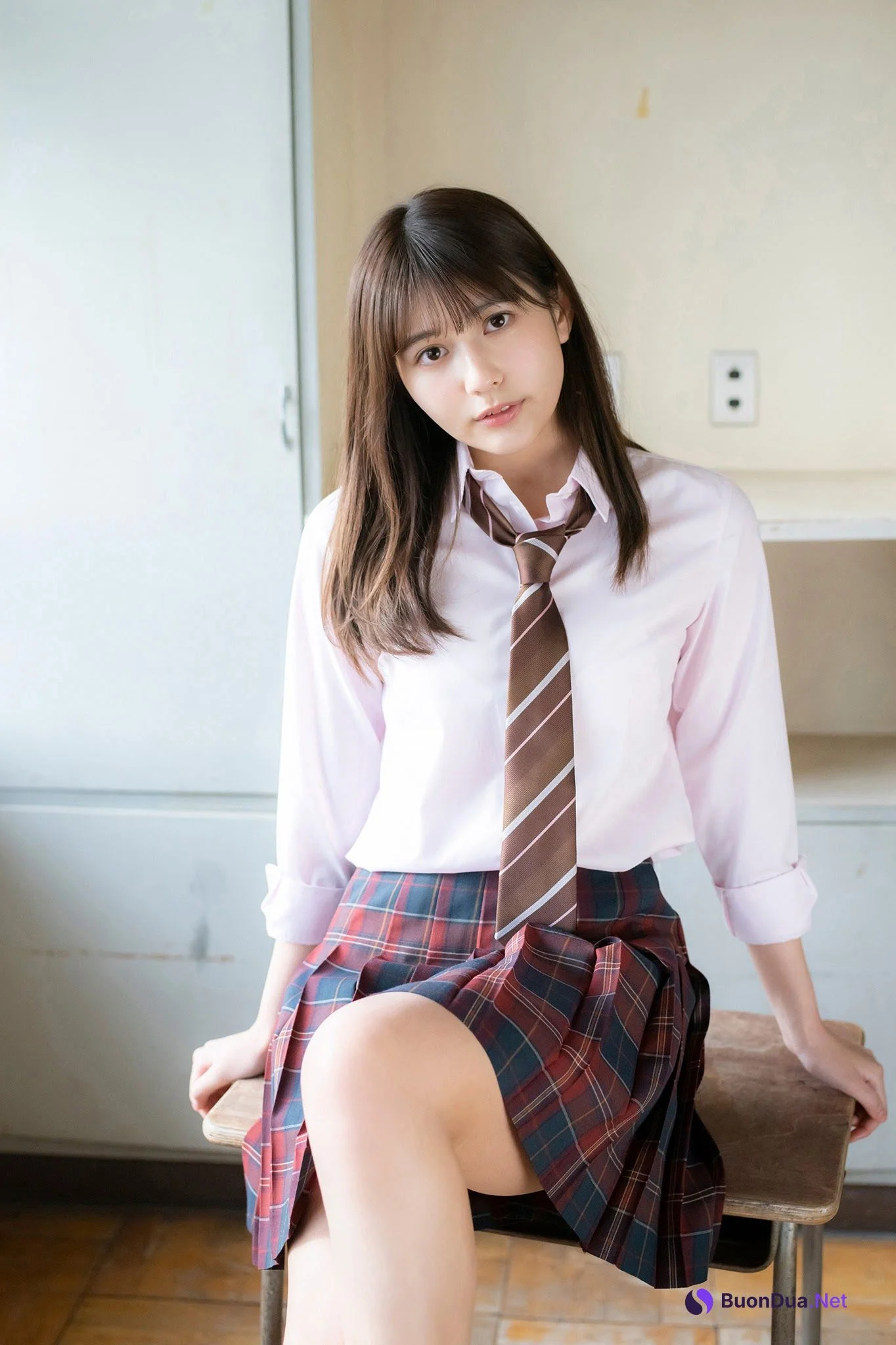 Haruka Arai 新井遥, ヤンマガWeb 新井遥inスクールガール 青山裕企が撮るミスマガ2020 Set.02 - Photo 2