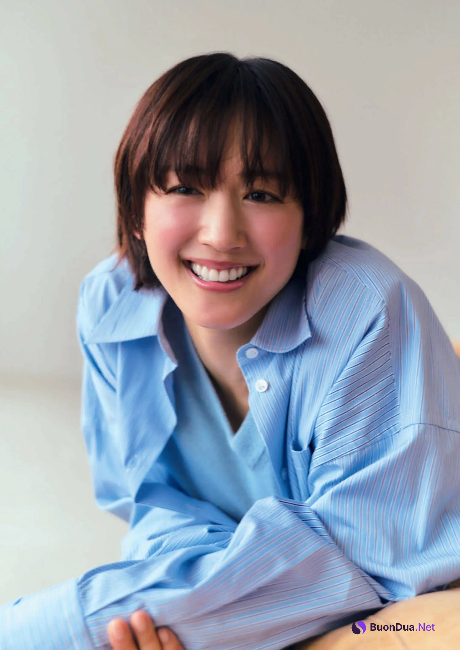 Haruka Ayase 綾瀬はるか, Shukan Bunshun 2023.01.05 (週刊文春 2023年1月5日号) - รูปภาพ 4