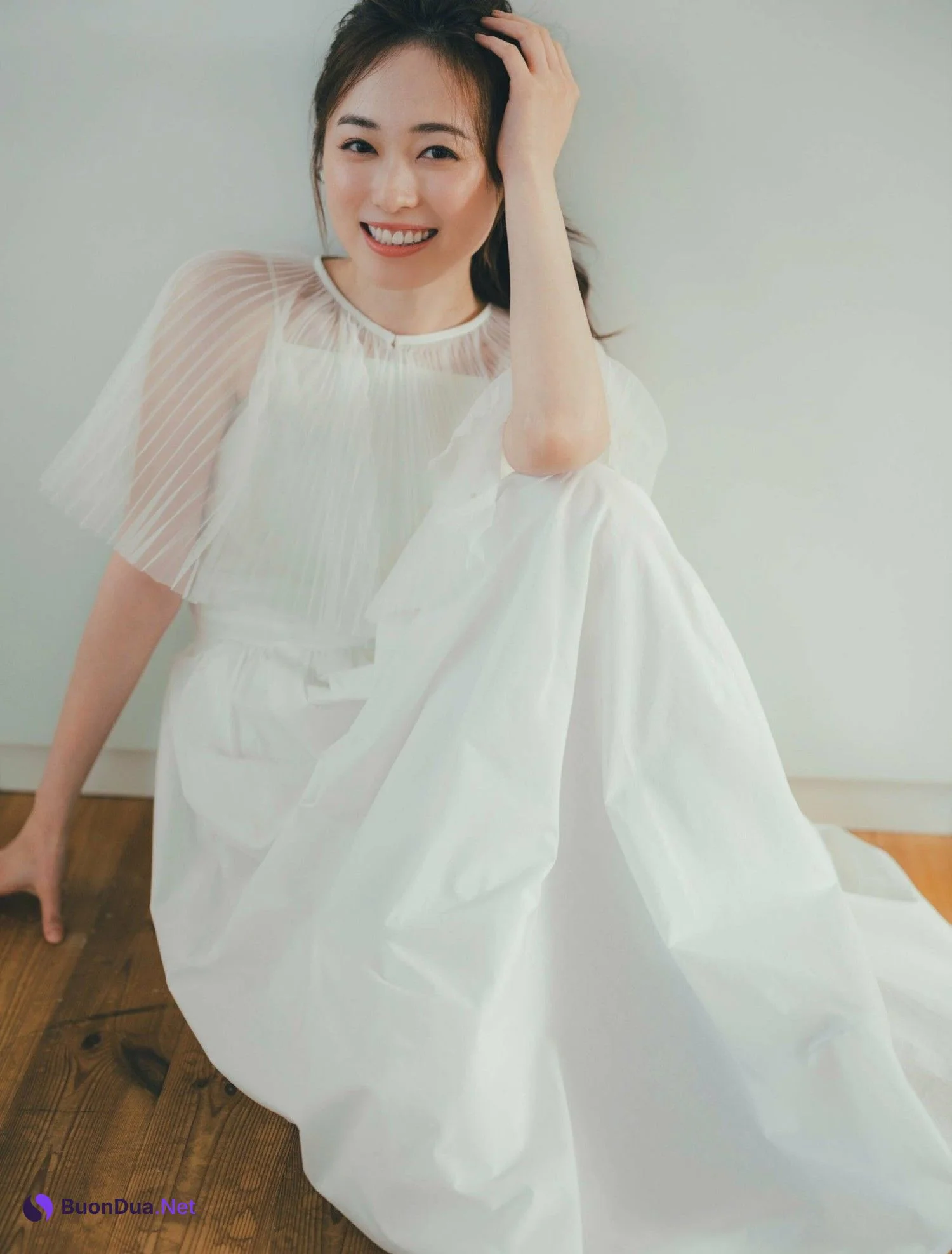 Haruka Fukuhara 福原遥, FLASH 2023.08.29 (フラッシュ 2023年8月29日号) - Photo 5