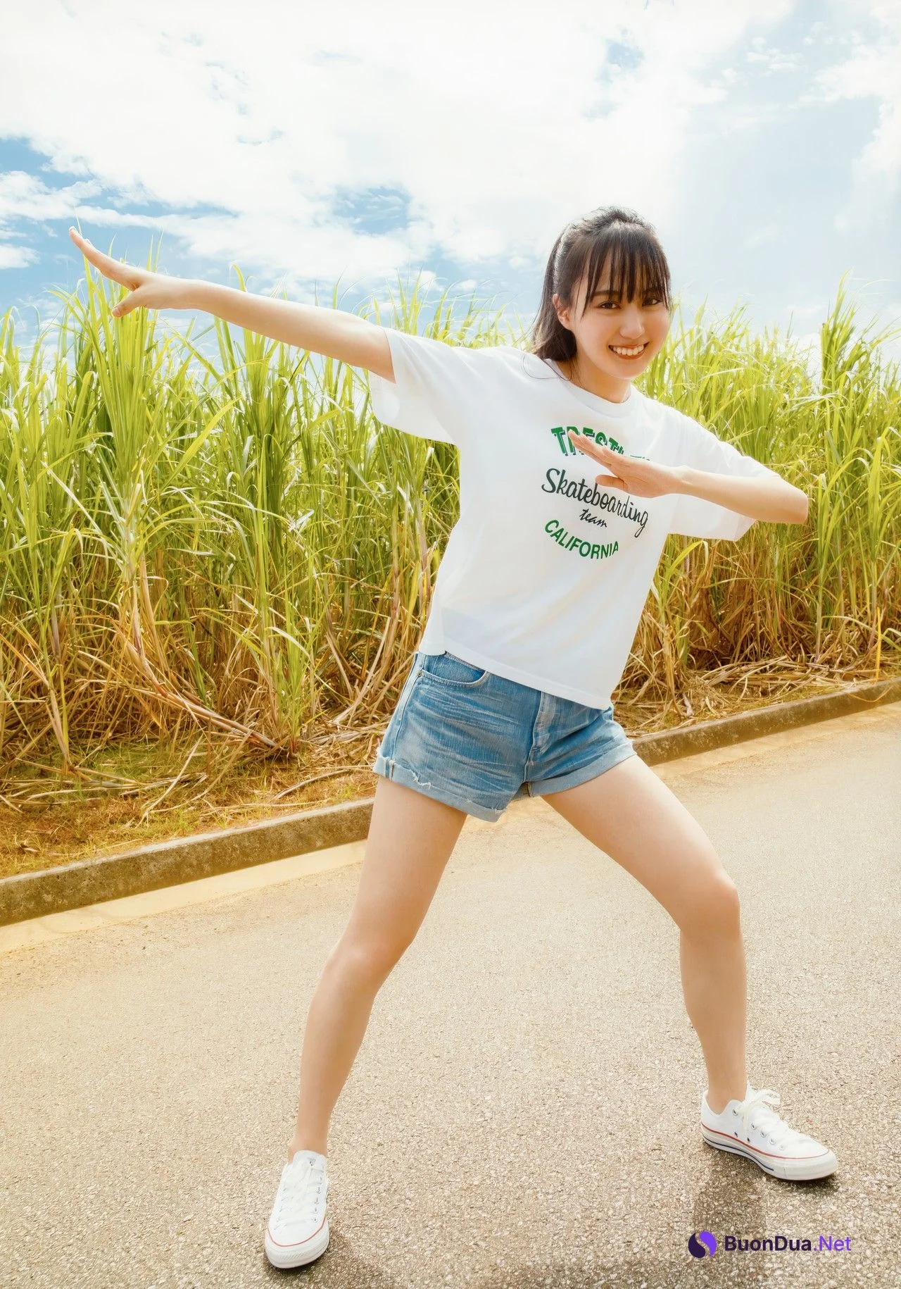 Haruka Kaki 賀喜遥香, 1st写真集 [まっさら] Set.03 - Photo 6