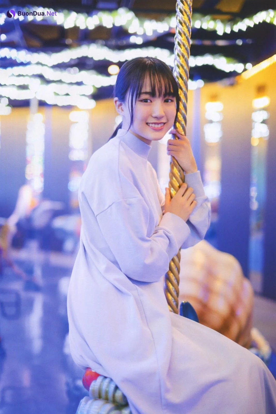 Haruka Kaki 賀喜遥香, BRODY 2019 No.12 (ブロディ 2019年12月号) - Photo 2