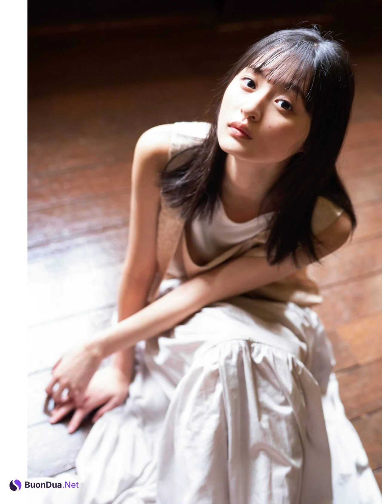 Haruka Kaki 賀喜遥香, Sakura Endo 遠藤さくら, Platinum FLASH 2021 Vol.16 - Photo 4