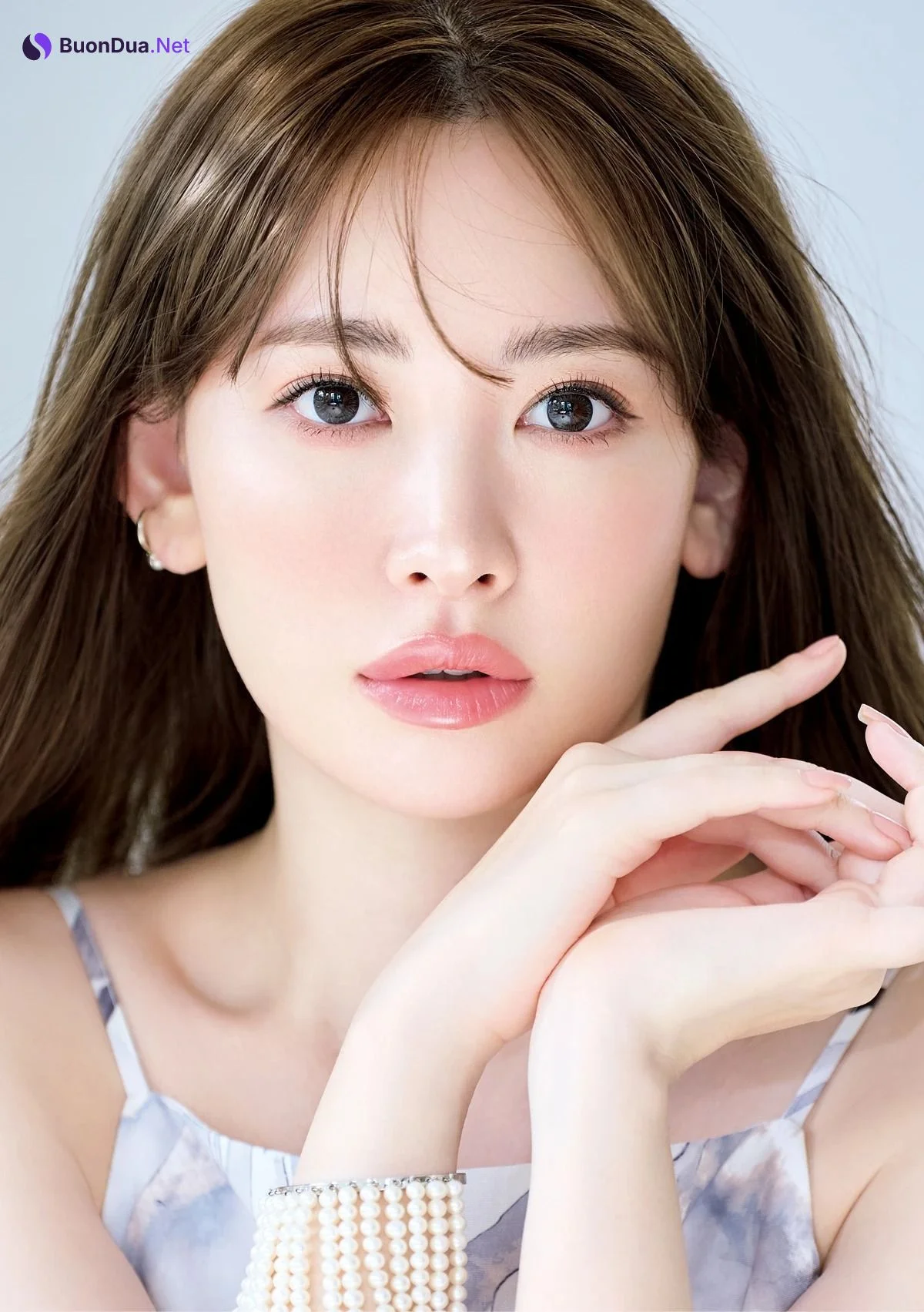 Haruna Kojima 小嶋陽菜, MAQUIA マキア Magazine 2024.09 - Photo 7