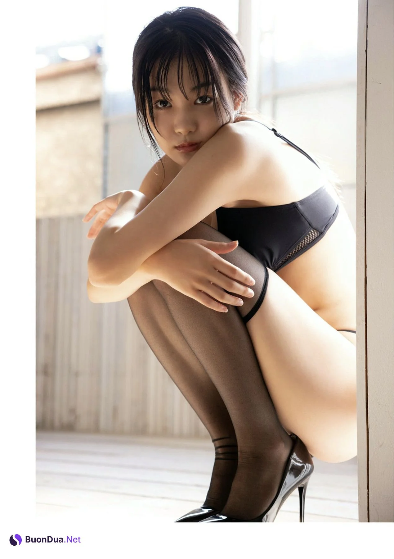 Haruna Yoshizawa 吉澤遥奈, BRODYデジタル写真集 『Light and Shadow』 Set.01 - Photo 11