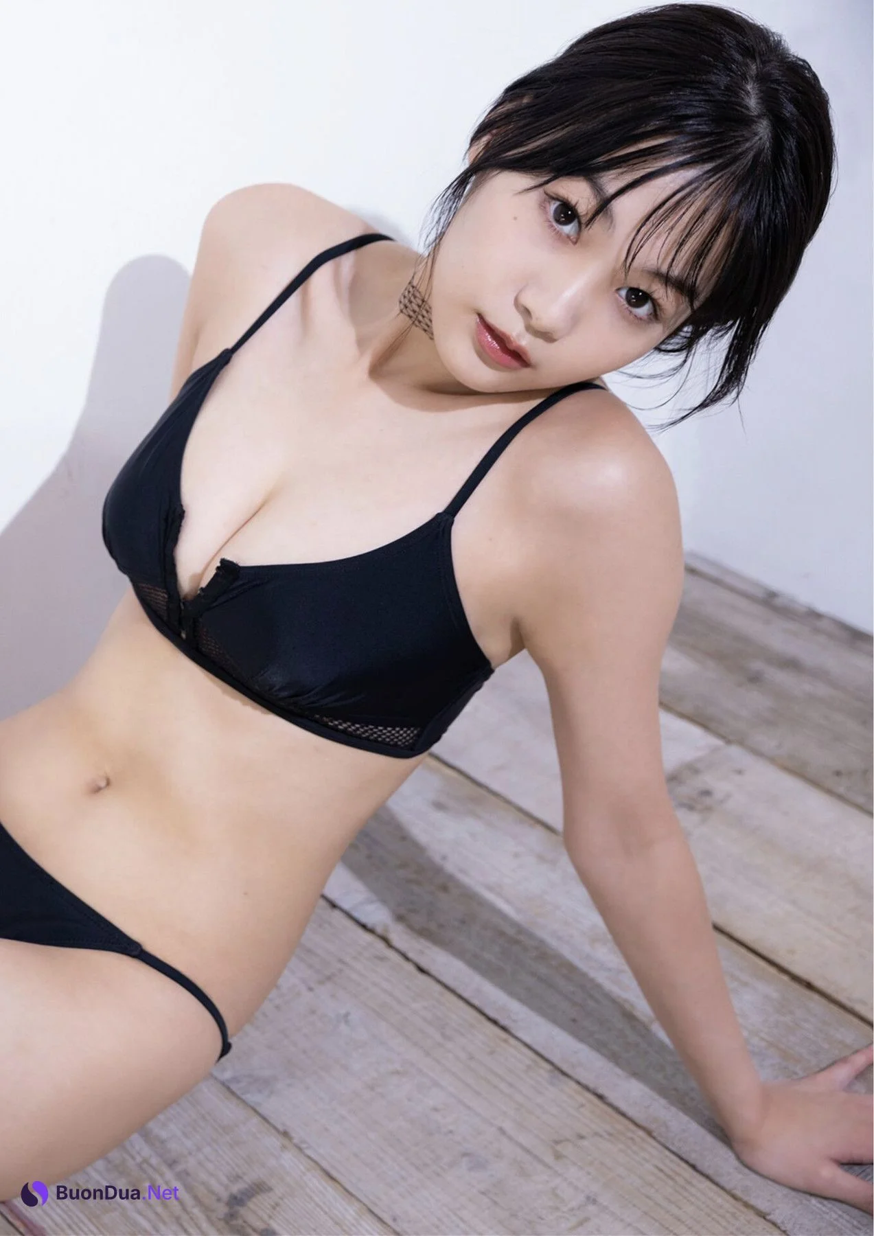 Haruna Yoshizawa 吉澤遥奈, BRODYデジタル写真集 『Light and Shadow』 Set.01 - Photo 14