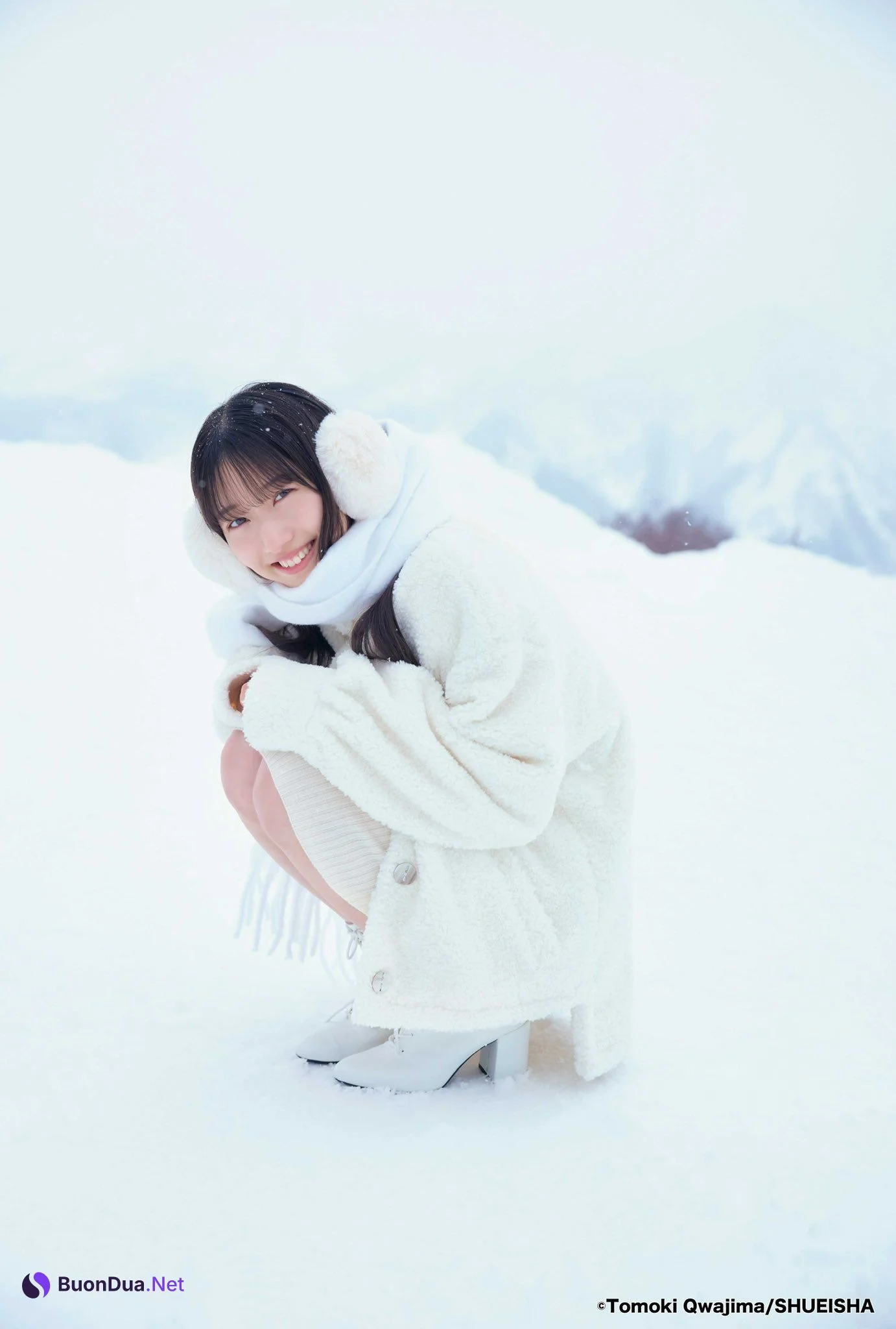Hayasaki Suzuki 早﨑すずき, Young Jump 2025 No.17 (ヤングジャンプ 2025年17号) - รูปภาพ 8
