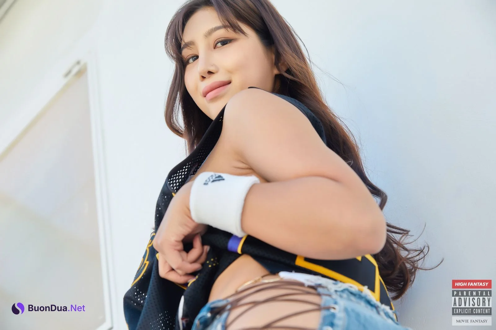 Heeya 희야, [HIGH FANTASY] Basketball Girl - Photo 2