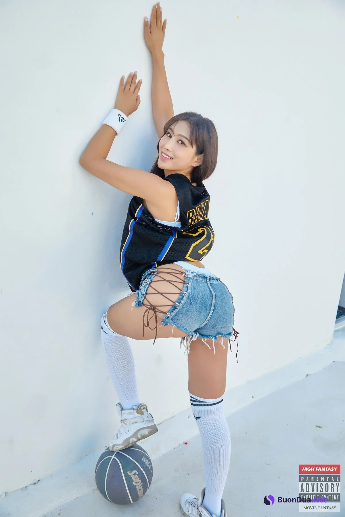 Heeya 희야, [HIGH FANTASY] Basketball Girl - Photo 4
