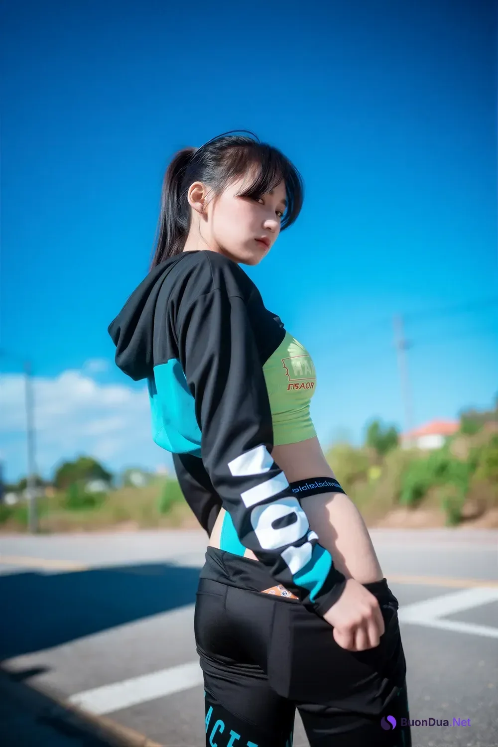 Hendoong 혠둥이 – DJAWA 「Loose and Tight Jade Blue」 - Photo 14