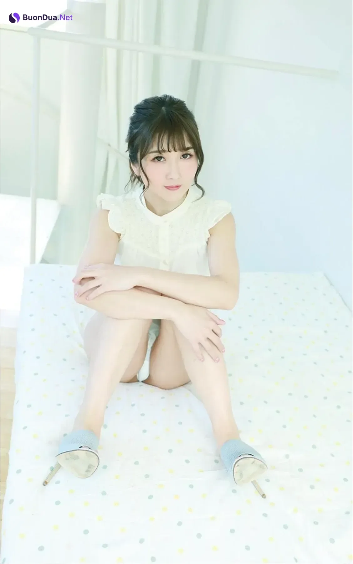 Hibiki Otsuki 大槻ひびき, 写真集 「おやすみフィクション」 - Photo 7