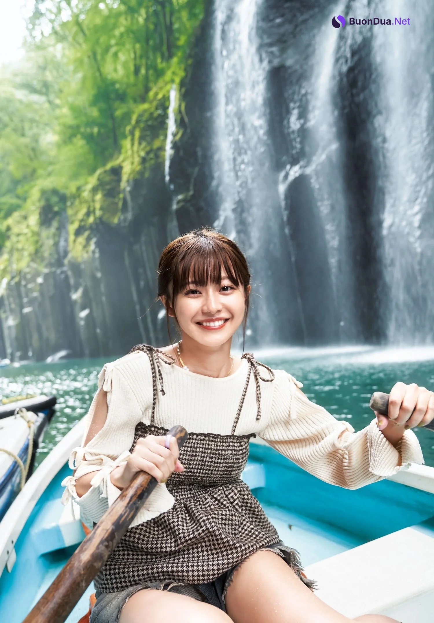 Hikari Kabashima 椛島光, Young Jump 2023 No.46 (ヤングジャンプ 2023年46号) - Photo 9