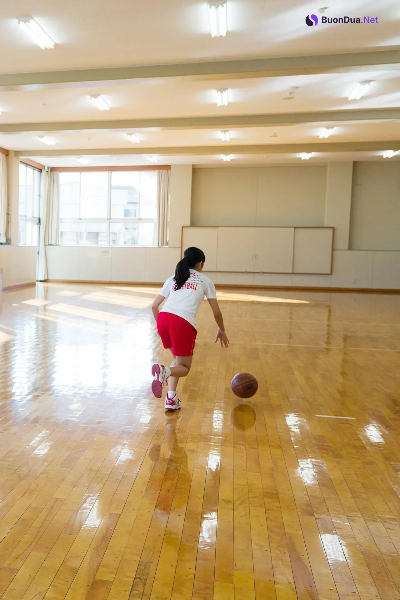 Hikari Kuroki 黒木ひかり, スピサン グラビアフォトブック 「神的美少女」 Set.02 - Photo 10