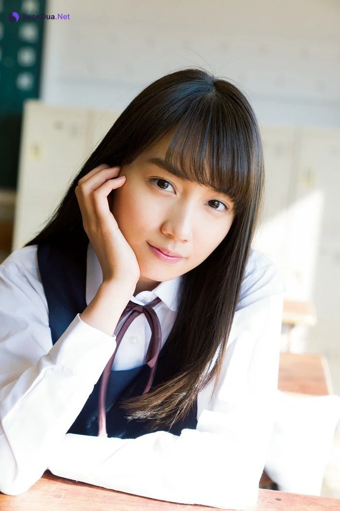 Hikari Kuroki 黒木ひかり, Shonen Sunday 2019 No.14 (少年サンデー 2019年14号) - รูปภาพ 13