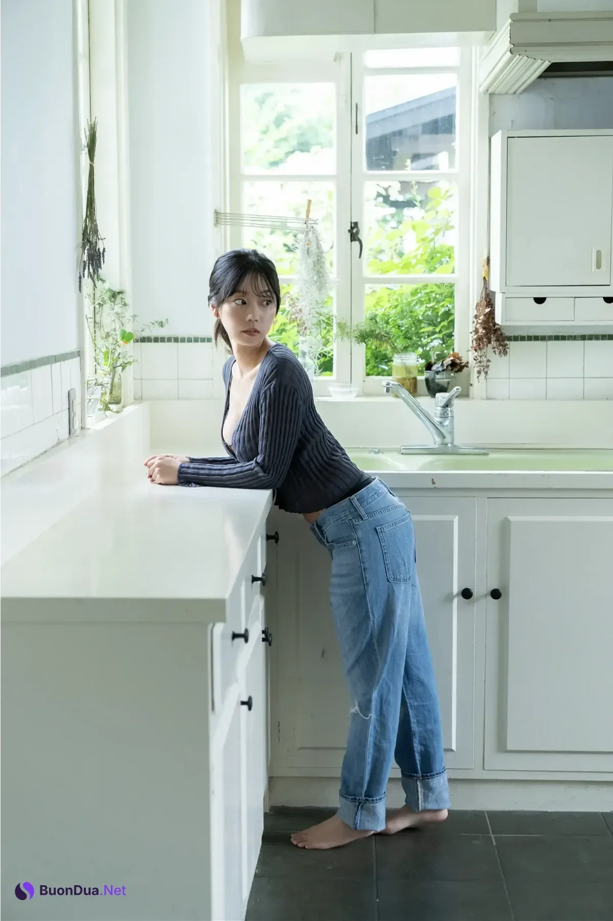 Hikaru Aoyama 青山ひかる, 週刊ポストデジタル写真集 『まんまる』 Set.01 - Photo 16