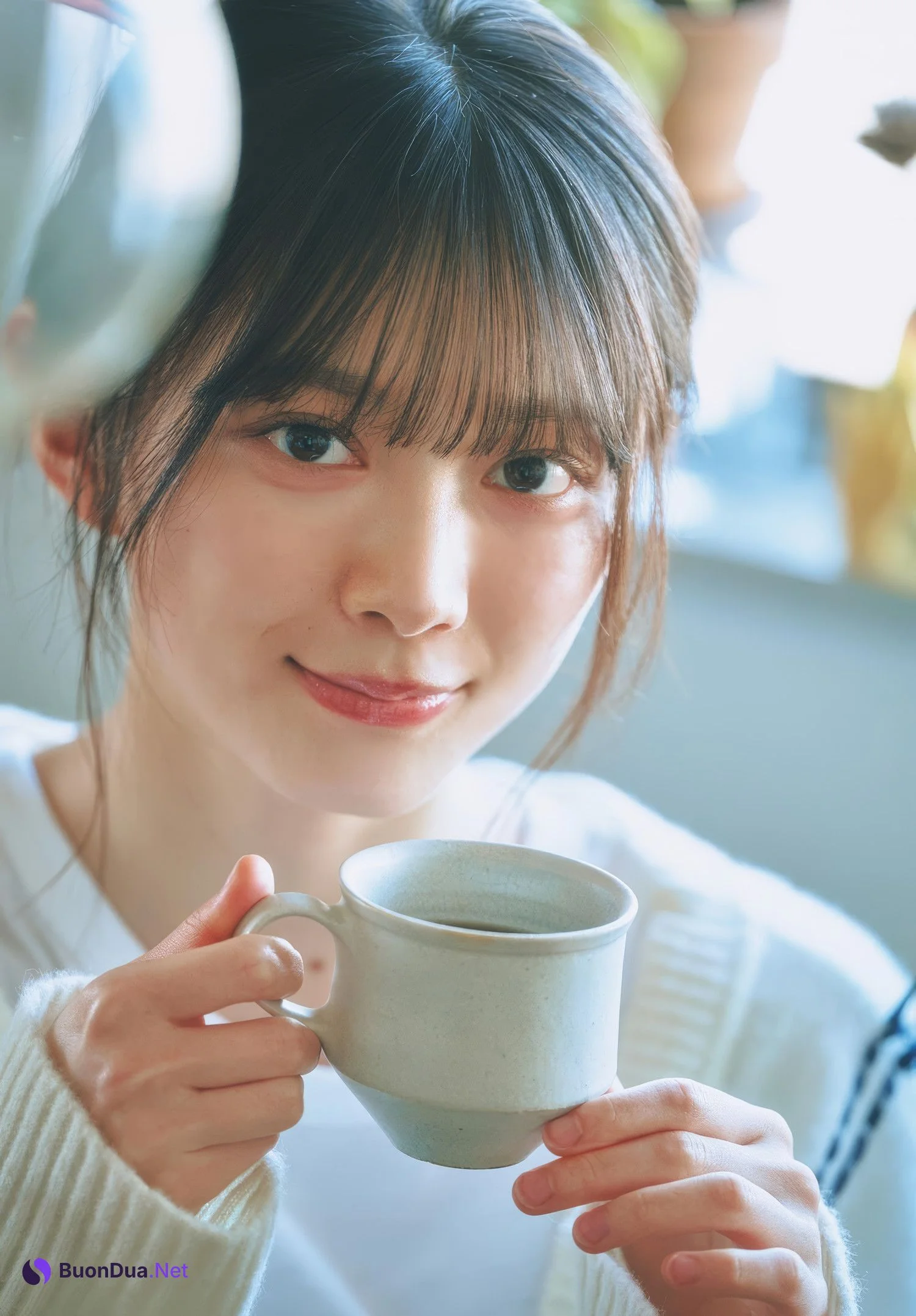Hikaru Morita 森田ひかる, Shonen Sunday 2025 No.12 (週刊少年サンデー 2025年12号) - Photo 8
