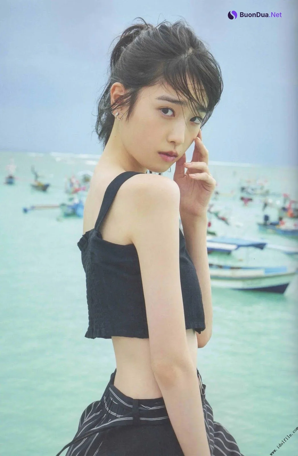 Hikaru Takahashi 高橋ひかる, B.L.T. 2019.11 (ビー・エル・ティー 2019年11月号) - Photo 6