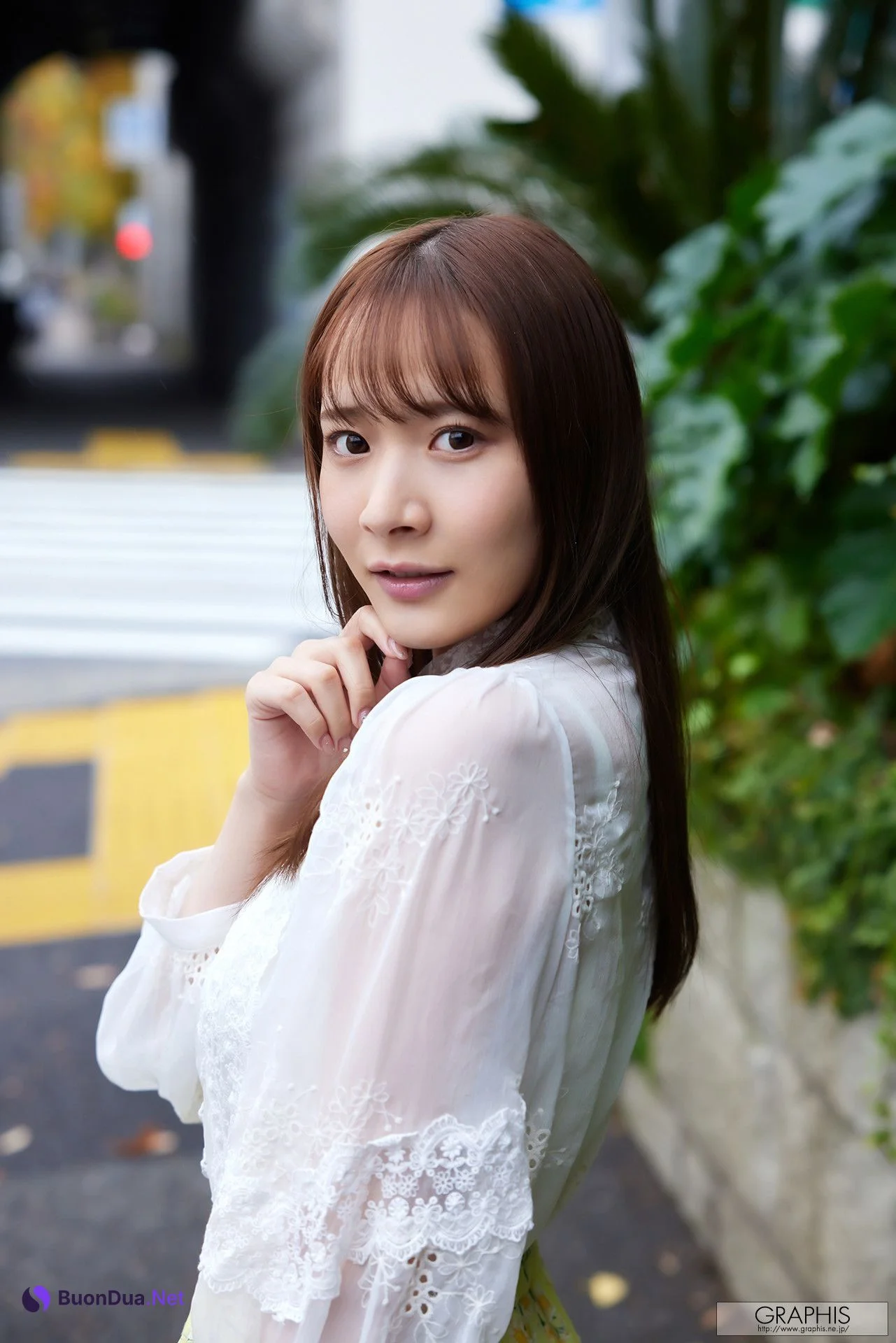Himeka Iori 庵ひめか, [Graphis] Gals 「Voluptuous Lcup!」 Vol.01 - Photo 3