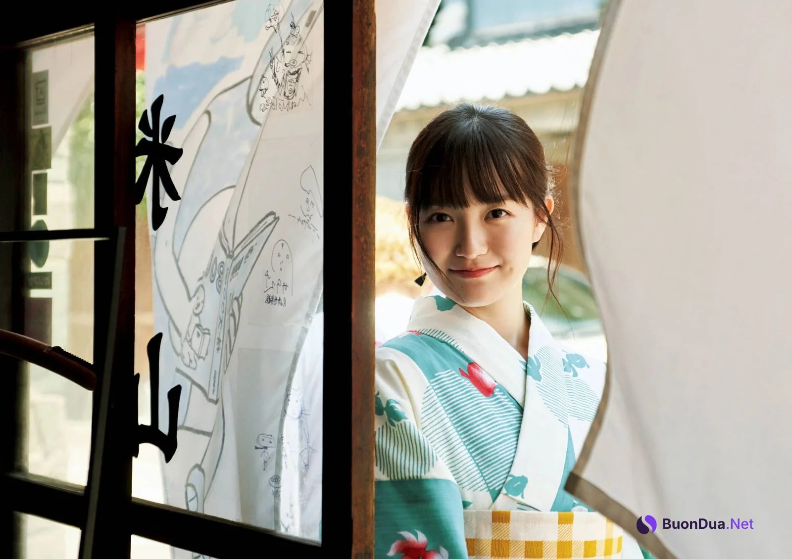 Himeka Nakamoto 中元日芽香, Shukan Bunshun 2021.07.08 (週刊文春 2021年7月8日号) - Photo 2