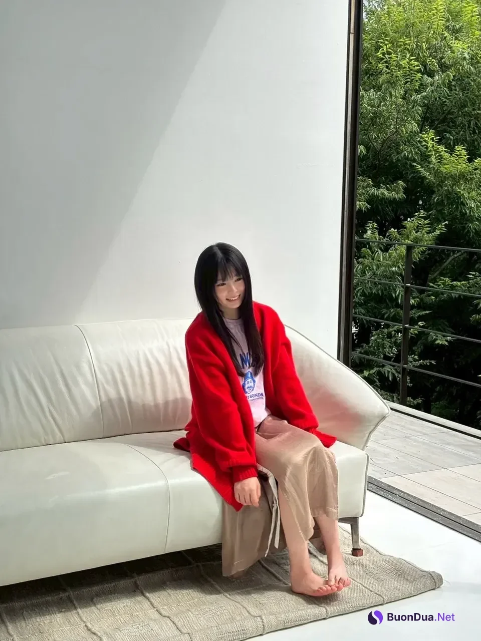 Hina Inaguma 稲熊ひな, Young Magazine 2025 No.48 (ヤングマガジン 2025年48号) - Photo 10