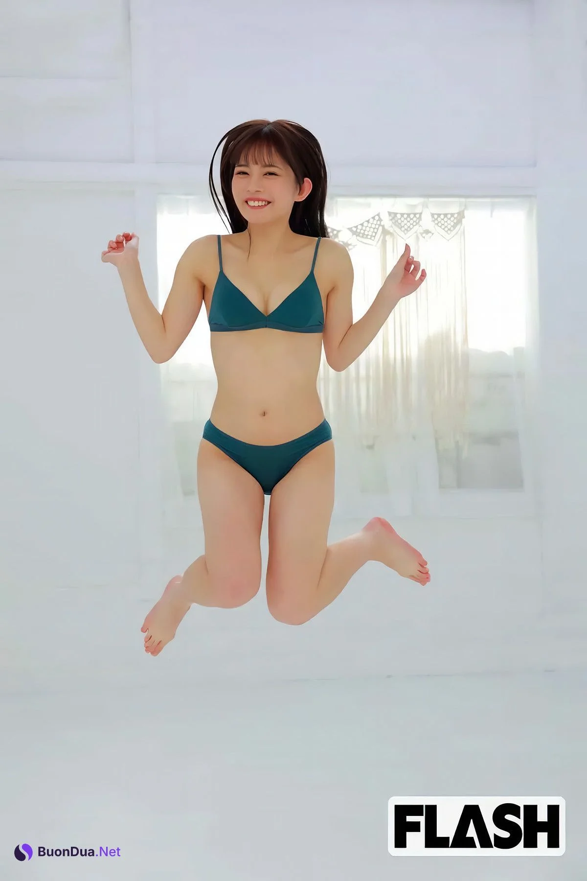 Hina Kanzaki 神崎ひな, FLASH 2025.03.18 (フラッシュ 2025年3月18日号) - Photo 9