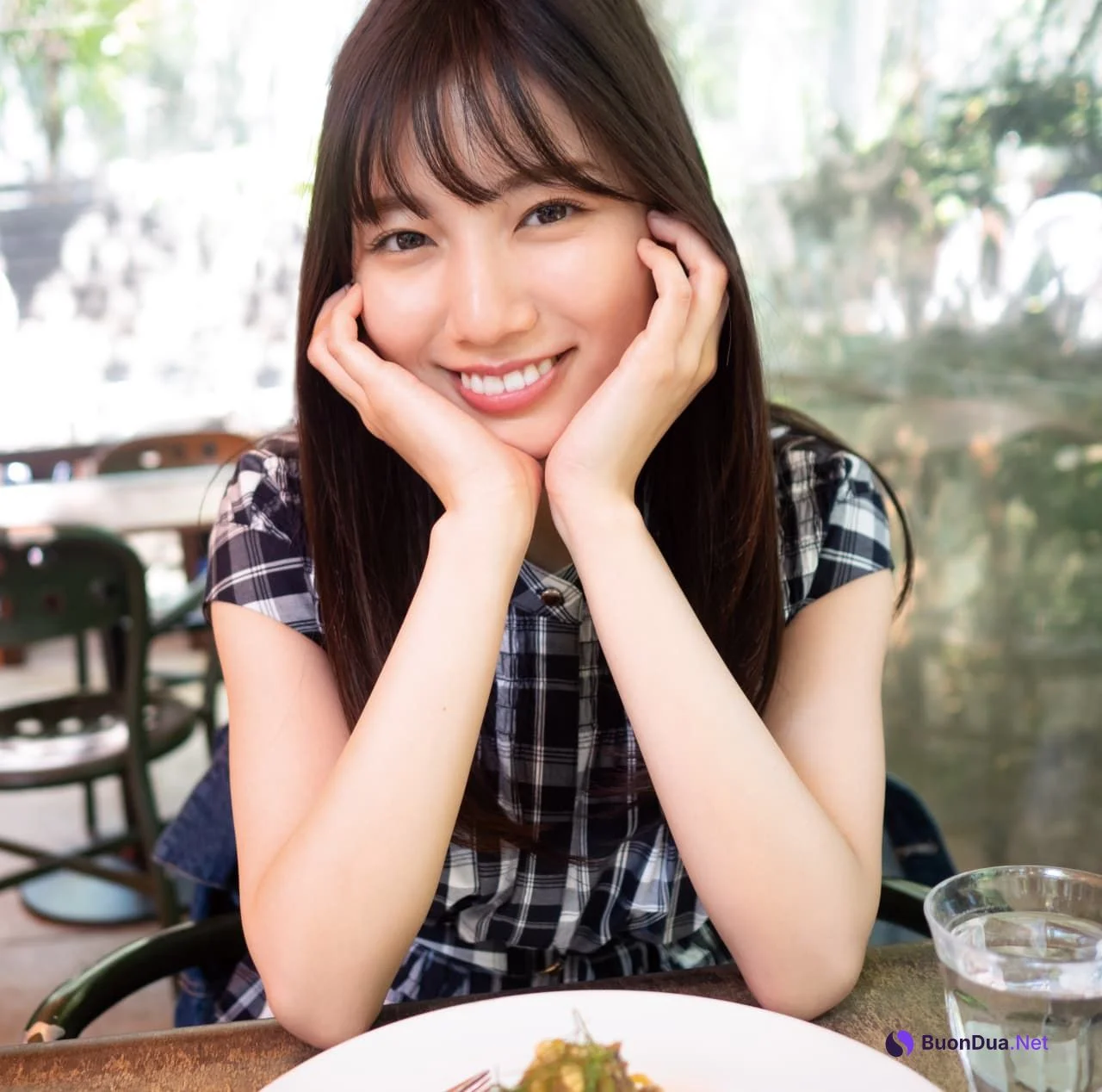 Hina Kawata 河田陽菜, FRIDAY Digital 2022.03.11 (フライデー 2022年3月11日号) - รูปภาพ 2