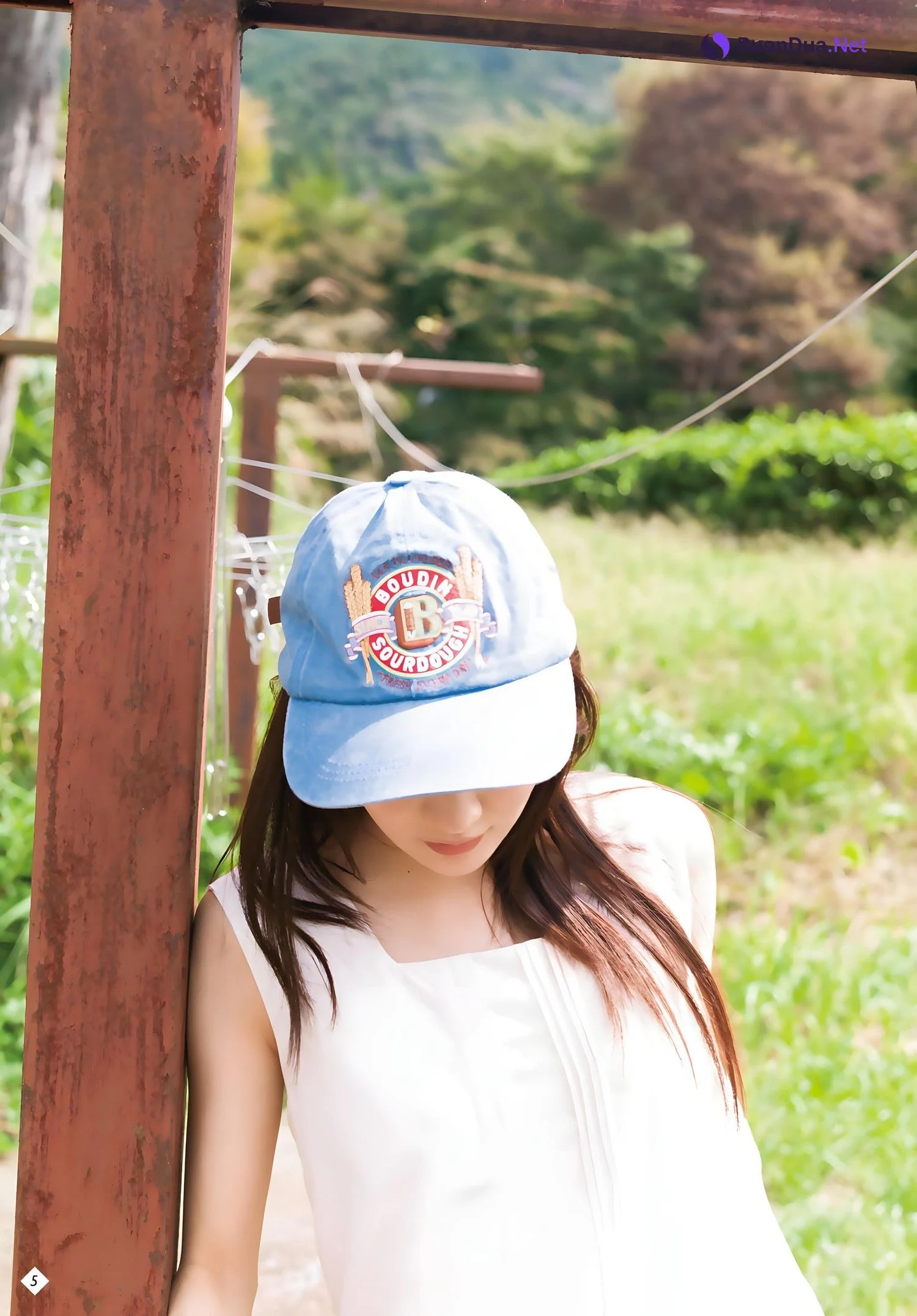 Hina Kawata 河田陽菜, Shonen Magazine 2023 No.48 (週刊少年マガジン 2023年48号) - รูปภาพ 6