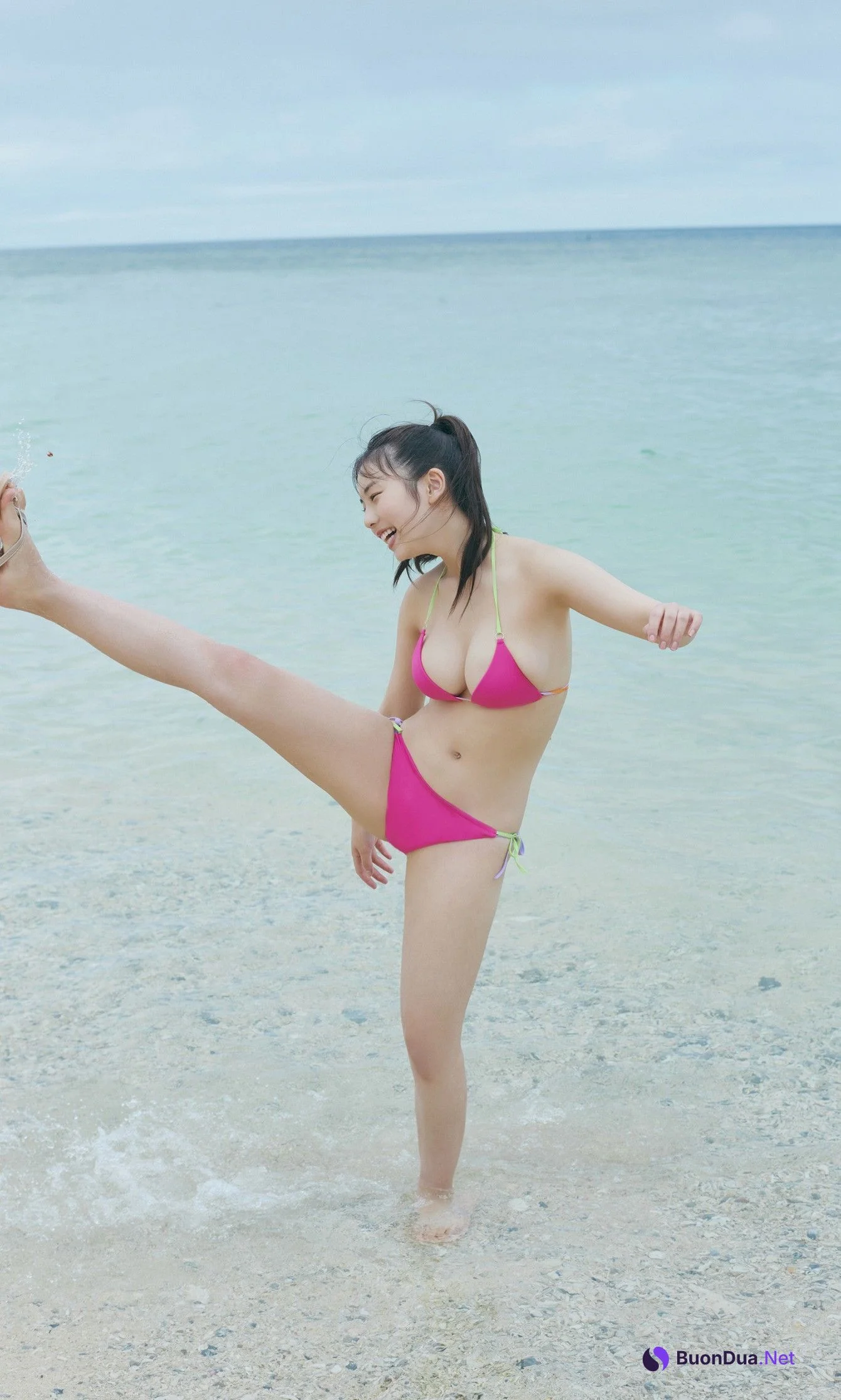 Hina Kikuchi 菊地姫奈, 週プレ プラス！ 「満喫するぜ、18歳の夏休み」 Set.01 - Photo 3