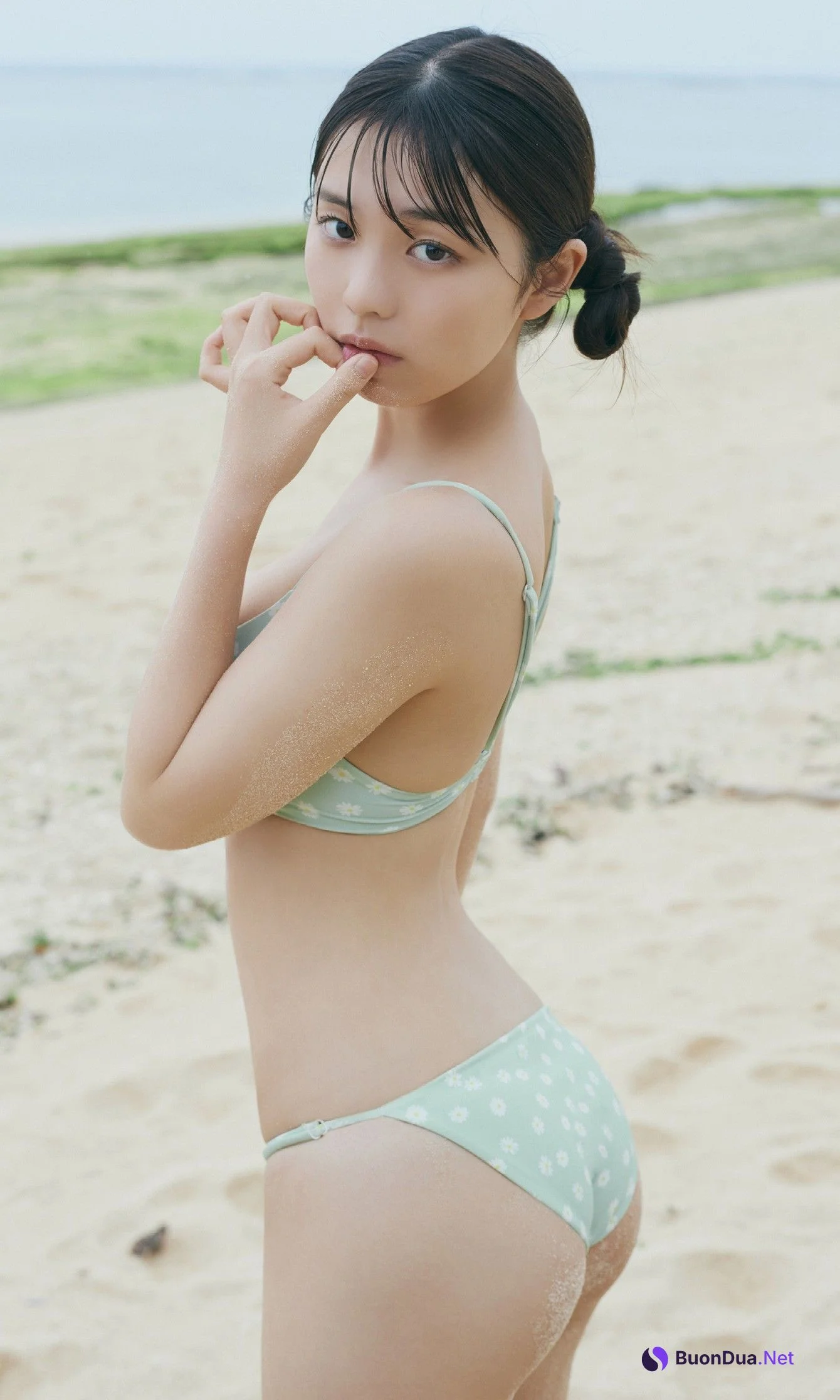 Hina Kikuchi 菊地姫奈, 週プレ プラス！ 「満喫するぜ、18歳の夏休み」 Set.03 - Photo 7