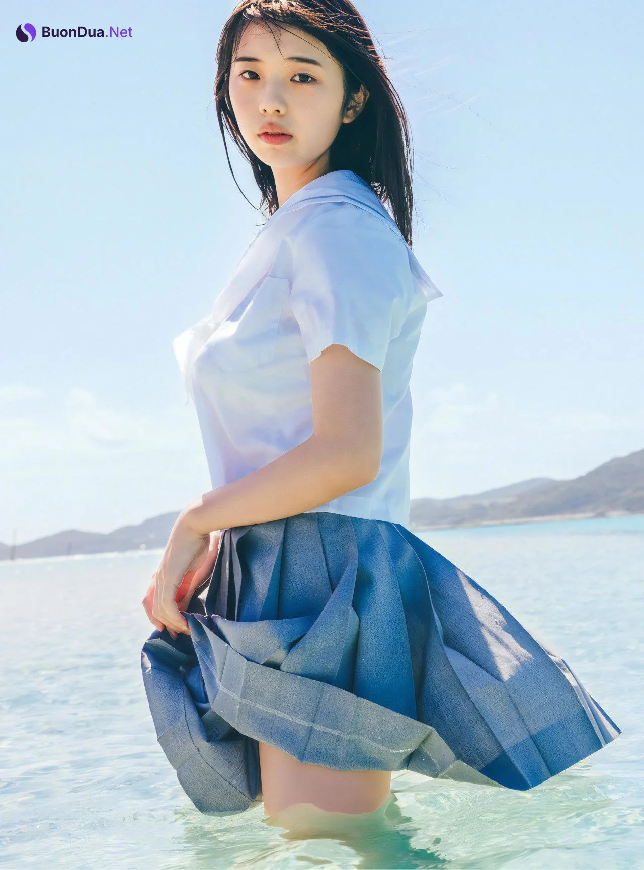 Hina Kikuchi 菊地姫奈, デジタル写真集 「moment」 Set.01 - Photo 15