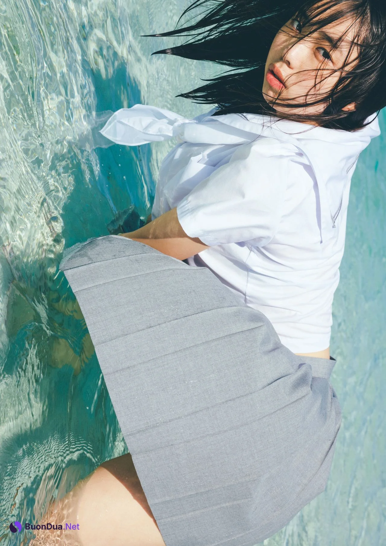 Hina Kikuchi 菊地姫奈, デジタル写真集 「moment」 Set.01 - Photo 8