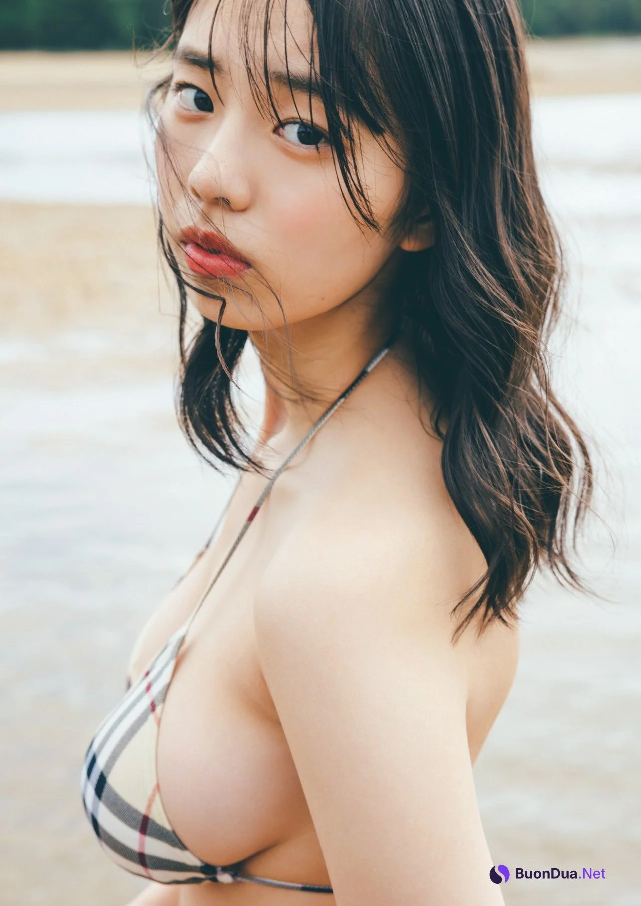 Hina Kikuchi 菊地姫奈, デジタル写真集 「moment」 Set.04 - Photo 7