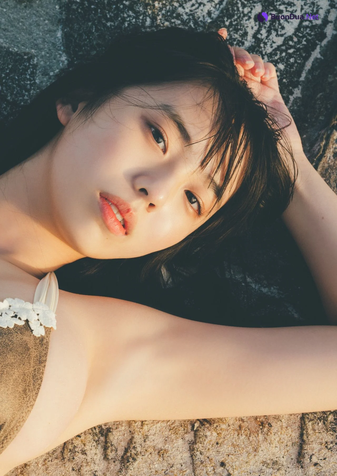 Hina Kikuchi 菊地姫奈, デジタル写真集 「moment」 Set.06 - Photo 4