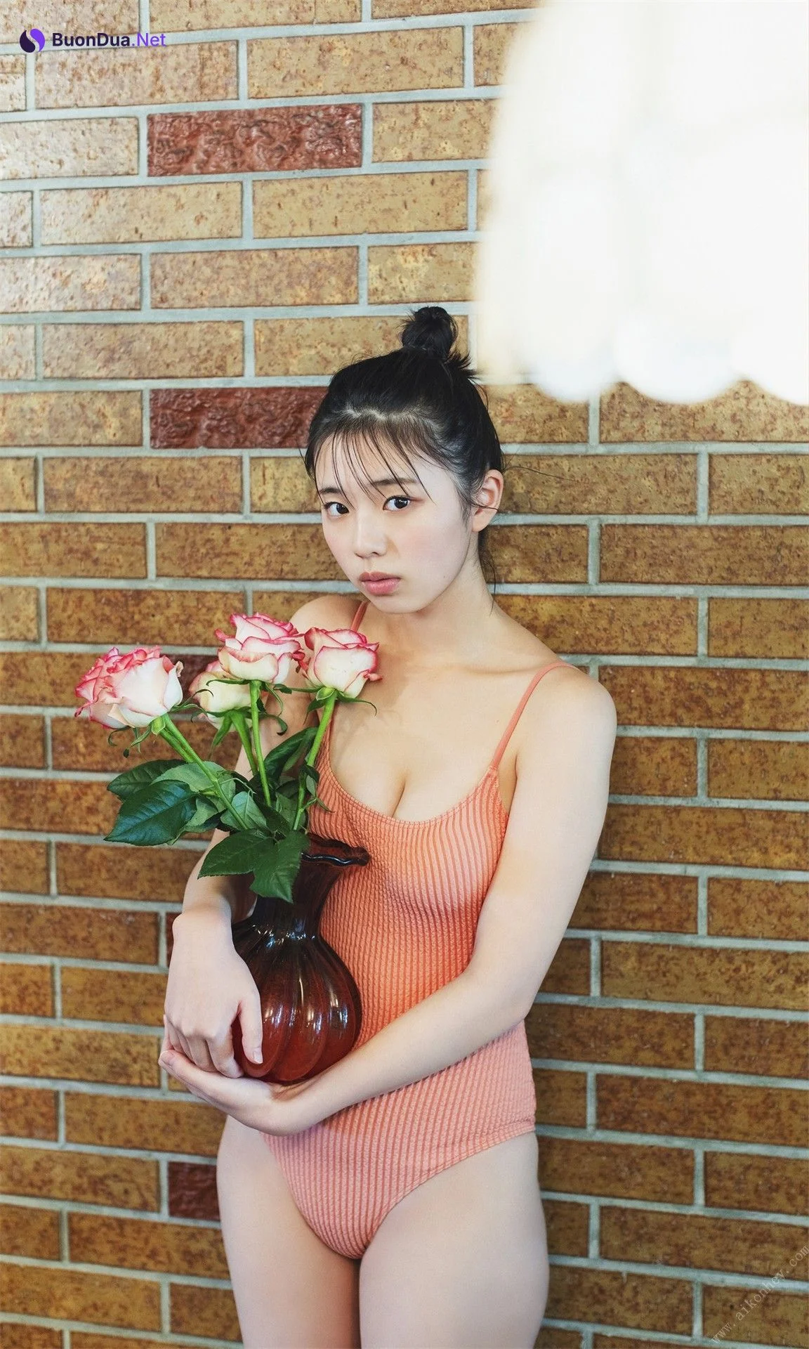 Hina Kikuchi 菊地姫奈, 週プレ Photo Book 春めく、ほのめく Set.01 - Photo 16
