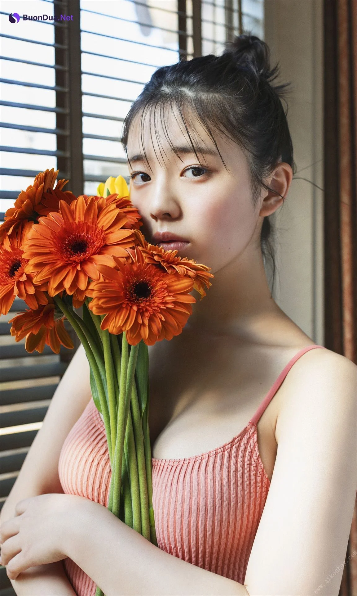 Hina Kikuchi 菊地姫奈, 週プレ Photo Book 春めく、ほのめく Set.01 - Photo 17
