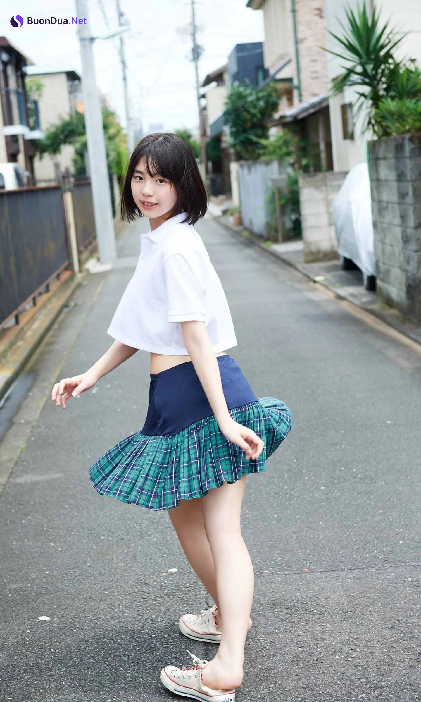 Hina Kikuchi 菊地姫奈, 週プレ Photo Book 「ススメ、夏色女子高生」 Set.02 - Photo 4