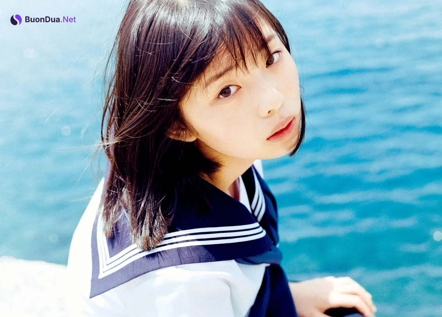 Hina Kikuchi 菊地姫奈, １ｓｔ写真集 はばたき Set.01 - Photo 2